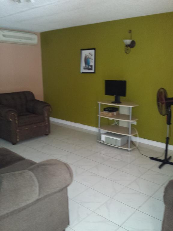 Impeccable Guest Rooms 2 Kingston Quarto foto